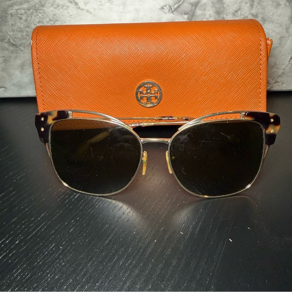 Tory Burch Sunglasses - TY6049 - Gold/ Tokyo Tortoise with Orange Case